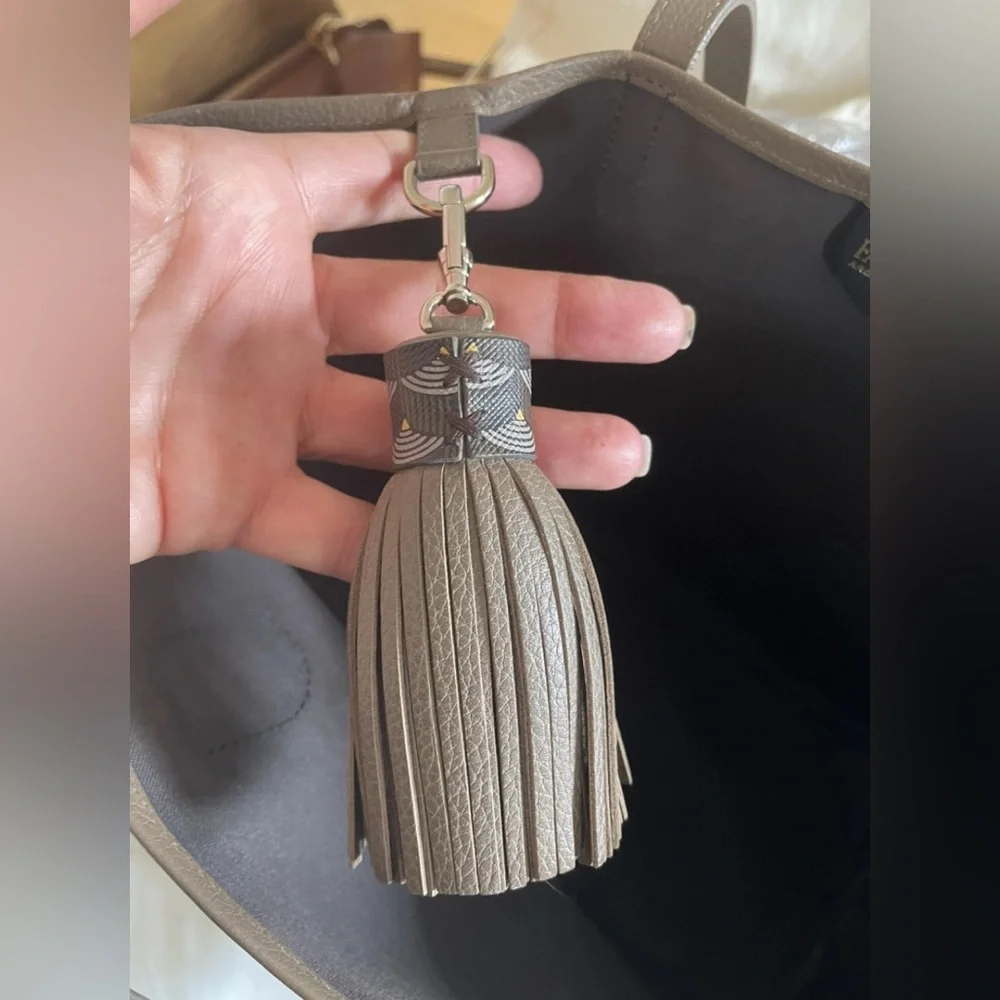 Fauré Le Page Daily Battle Tote in Khaki - Picture 3 of 14